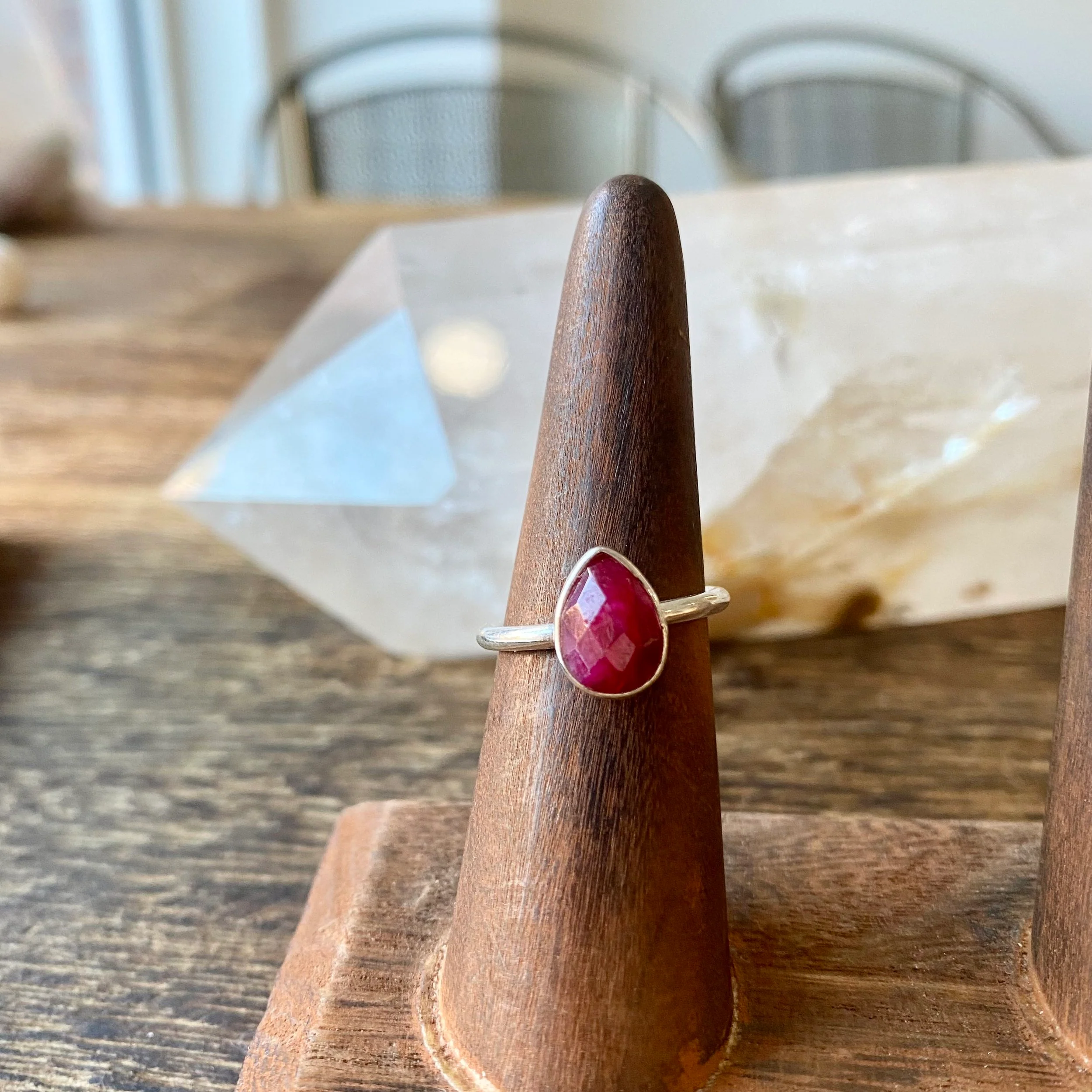 Silver Teardrop Ring - Image 3